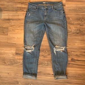 Oldnavy boyfriend mid rise jeans size 6